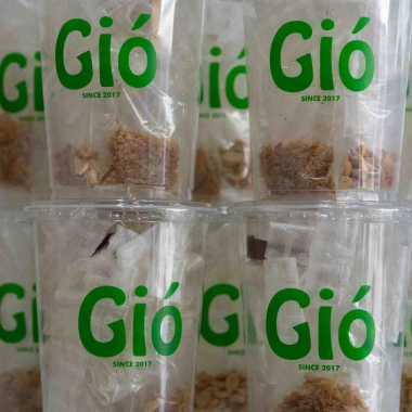 Bánh Tráng Sốt Me Ống Chấm Chua Cay Đậu Phộng Hành Phi Siêu Cuốn - Gió 15k