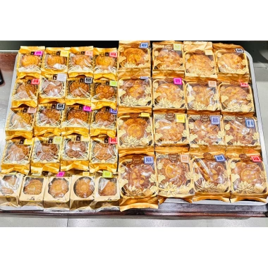 Bánh trung thu handmade Hỏa tốc 250g 200g 75g 2 trứng muối 1 trứng siêu ngon TN FOOD giảm giá 45.000 VND 2