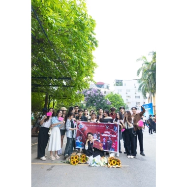 Banner tốt nghiệp lễ hội sự kiện thiết kế theo yêu cầu giá rẻ 1,5x0,9m - chỉ 179.000 VNĐ