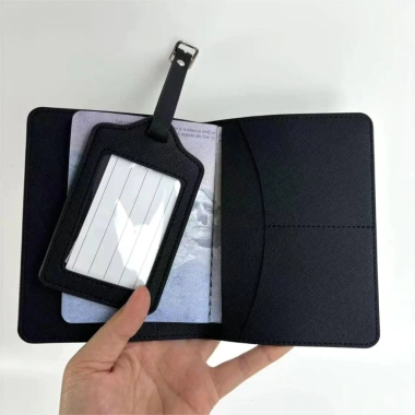 Bao Hộ Chiếu Tên Riêng, Bảo Vệ An Toàn - Quà Tặng Du Lịch 85.000 VND