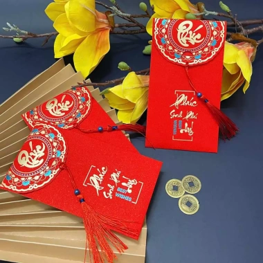 Bao Lì Xì Đỏ Tua Rua Kim Tuyến Lấp Lánh Phù Hợp Tết, Cưới, Mừng Thọ 8.410 VND