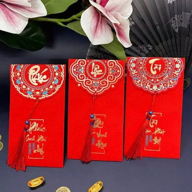 Bao Lì Xì Đỏ Tua Rua Kim Tuyến Lấp Lánh Phù Hợp Tết, Cưới, Mừng Thọ 8.410 VND