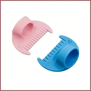 Bảo Vệ Ngón Tay Khi May Tay - Kim Thimble Cầm Tay Căn Chỉnh Đường May, Dễ Dùng Cho Quilting - Giá 47.300₫ 3 Bảo Vệ Ngón Tay Khi May Tay - Kim Thimble Cầm Tay Căn Chỉnh Đường May, Dễ Dùng Cho Quilting - Giá 47.300₫ 3