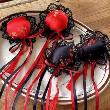 Barrettes Backstreet Maruko - Mũ đội đầu Lolita handmade phong cách Kawaii, giảm giá đặc biệt 63.288₫ 3 Barrettes Backstreet Maruko - Mũ đội đầu Lolita handmade phong cách Kawaii, giảm giá đặc biệt 63.288₫ 3