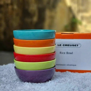 Bát ăn cơm Le Creuset 12cm mẫu mới sắc màu đậm - Giá chỉ 109.000 VNĐ, giảm mạnh 6