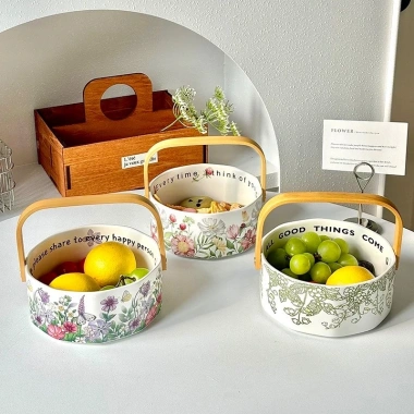 Bát sứ quai gỗ Gọn Decor – Hoa quả, bánh kẹo Tết, họa tết hoa lá, giá 195k