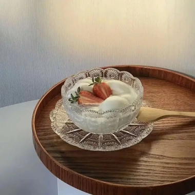 Bát thủy tinh họa tiết hoa mặt trời – Retro nhẹ nhàng, xinh đẹp, chỉ 96.000₫ (giá gốc 122.880₫) 4 Bát thủy tinh họa tiết hoa mặt trời – Retro nhẹ nhàng, xinh đẹp, chỉ 96.000₫ (giá gốc 122.880₫) 4