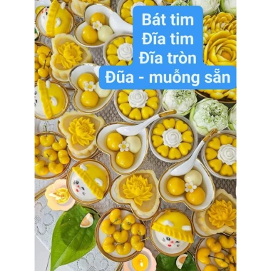 Bát và Đĩa tim viền vàng đậm - Decor mâm cúng mới 2.024, giá ưu đãi 31.500