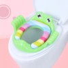 Bệ Lót Thu Nhỏ Bồn Cầu Có Tay Vịn Cho Bé - Giá chỉ 59.900 VNĐ, giảm từ 77.870 2