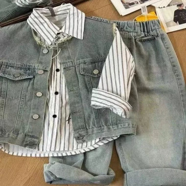 Bé Trai Hàn Quốc Mùa Xuân Bộ 3 Áo Vest Denim và Áo Sơ Mi Sọc - 370.081 VND