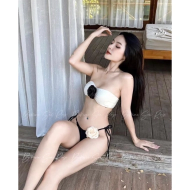 Bikini 2 mảnh form ống tag hoa 2 màu - Thiết kế sang trọng, ảnh thật, giảm giá đặc biệt