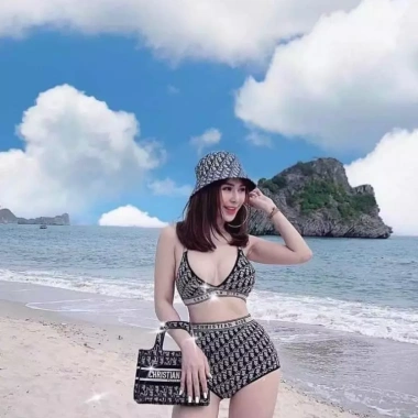 Bikini 2 mảnh hoạ tiết - Giá chỉ 172.500₫, giảm, thoải mái và quyến rũ mùa hè