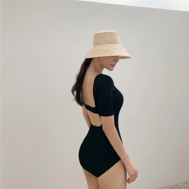 bikini đồ bơi 1 mảnh hở lưng đệm ngực set NGOMINH BKN34 giá 129k gợi cảm thời trang 9 bikini đồ bơi 1 mảnh hở lưng đệm ngực set NGOMINH BKN34 giá 129k gợi cảm thời trang 9