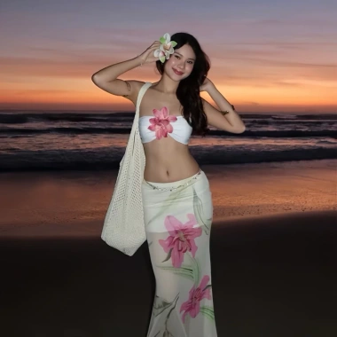 Bikini EMMA Đính Hoa Ly Lưới Mềm Mịn In Hoa Chuẩn Hình - Mút Đệm, Giá 198.000₫ 10