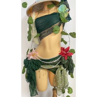 Bikini khăn quấn xanh lá - Đồ đi biển đẹp lạ, kèm vòng cổ vỏ sò, kẹp hoa, chip & dây đeo eo, ưu đãi 650k