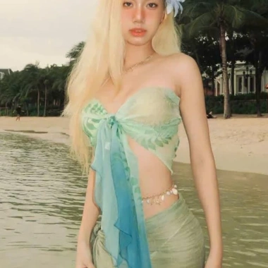 Bikini Khăn Quấn Xanh Ngọc Biển Cả - Tặng Dây Chuyền Vỏ Sò, Chip, 2 Kẹp Hoa