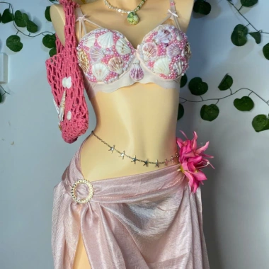 Bikini Nụ Hôn San Hô vỏ sò ngọc trai - tặng dây chuyền vỏ sò, chip & 2 kẹp hoa, giá ưu đãi 599.000₫ 4