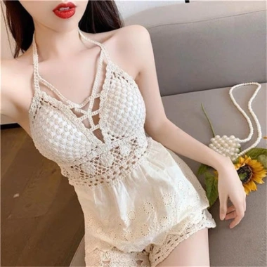 Bikini ren HH45 set 3 món đi biển - áo bra vải boy, choàng hạt, quần 2 lớp dày - giảm 95k