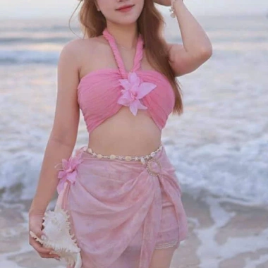 Bikini Set Khăn Quấn San Hô Hồng + Dây Chuyền Vỏ Sò & 2 Kẹp Hoa Chip - Giá 389k