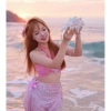 Bikini Set Khăn Quấn San Hô Hồng + Dây Chuyền Vỏ Sò & 2 Kẹp Hoa Chip - Giá 389k 8