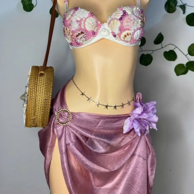 Bikini vỏ sò ngọc trai sang trọng, tặng dây chuyền vỏ sò, chip, 2 kẹp hoa (không bao gồm phụ kiện) - Giá 550.000₫ 3 Bikini vỏ sò ngọc trai sang trọng, tặng dây chuyền vỏ sò, chip, 2 kẹp hoa (không bao gồm phụ kiện) - Giá 550.000₫ 3