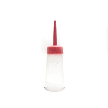 Bình đựng dầu máy cỡ nhỏ Set 12 bình - Giá chỉ 2.000đ - Tiết kiệm, dễ lắp đặt, an toàn, bền bỉ