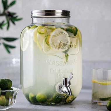 Bình đựng nước thủy tinh 1L & 4L có vòi vặn tiện lợi kèm kệ, lưu trữ nước hoa quả tươi mát - Giá giảm 187.900₫