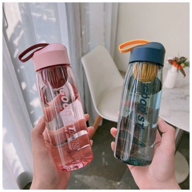 Bình đựng nước trong suốt 550ml cho học sinh 2.019/2.020, chia vạch - Giá chỉ 29.990₫