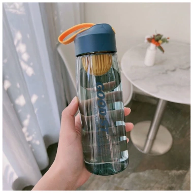 Bình đựng nước trong suốt 550ml cho học sinh 2.019/2.020, chia vạch - Giá chỉ 29.990₫