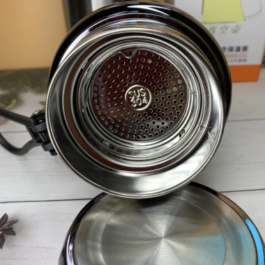 Bình giữ nhiệt nóng lạnh 1.000-1.500ml inox 304 cao cấp X-MAX - Giá chỉ 138.000₫ 3 Bình giữ nhiệt nóng lạnh 1.000-1.500ml inox 304 cao cấp X-MAX - Giá chỉ 138.000₫ 3