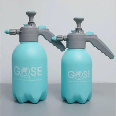 Bình Gose xịt tưới cây 2L-3L vòi nhựa đa năng, tự động, giảm giá 60k