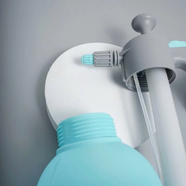 Bình Gose xịt tưới cây 2L-3L vòi nhựa đa năng, tự động, giảm giá 60k