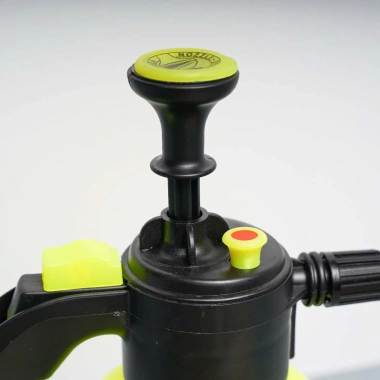 Bình Gose xịt tưới cây 2L-3L vòi nhựa đa năng, tự động, giảm giá 60k