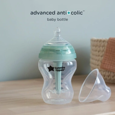 Bình sữa Anticolic Tommee Tippee 150ml-260ml chống đầy hơi - Giá chỉ 195.000₫