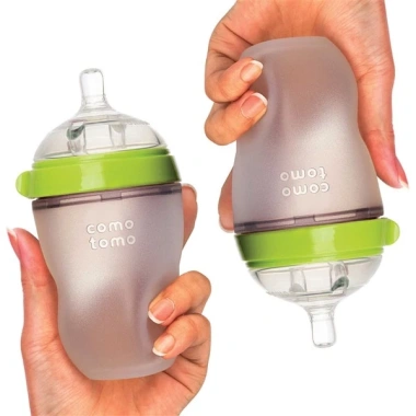 Bình Sữa Comotomo 150ml‑250ml, Nhỏ Gọn, Tặng Tay Cầm Cán Tiên, Giá 239.000₫ 5 Bình Sữa Comotomo 150ml‑250ml, Nhỏ Gọn, Tặng Tay Cầm Cán Tiên, Giá 239.000₫ 5