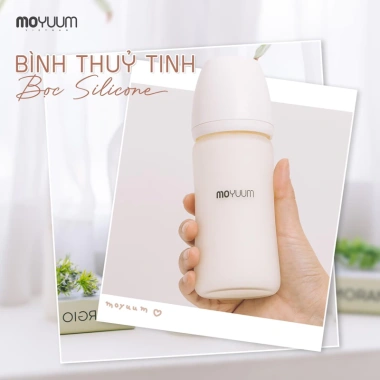 Bình sữa Moyuum thủy tinh silicone 150ml-240ml - Tặng quà, giá ưu đãi 190k