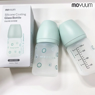 Bình Sữa Moyuum Thuỷ Tinh Tráng Silicone 150ml-240ml An Toàn, Vệ Sinh Dễ Dàng, Giá 565k