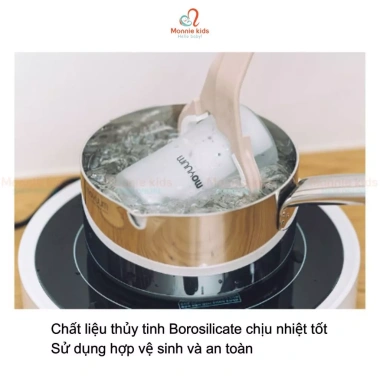 Bình sữa thủy tinh Moyuum Happy More 150/240ml - Chống sặc, đầy hơi, giảm giá 700k