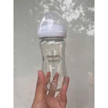 Bình sữa thủy tinh nguyên khối Avent Natural 120/240ml, nội địa Mỹ, chỉ 260.000₫ 9 Bình sữa thủy tinh nguyên khối Avent Natural 120/240ml, nội địa Mỹ, chỉ 260.000₫ 9