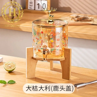 Bình thuỷ tinh đế gỗ màu Vàng hổ phách - bình rượu vang có vòi, đựng nước ngâm rượu, giá ưu đãi 275.000