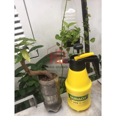 Bình tưới cây phun sương DUDACO 2L màu vàng Đa chế độ phun, giảm giá 70.271 VND 9
