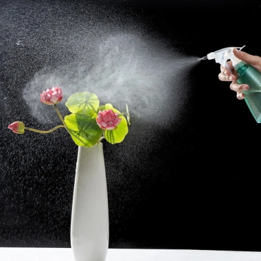Bình xịt nước tưới cây cầm tay đa màu sắc - Tiện lợi cho người yêu và làm vườn, giá 43.805 VND 2