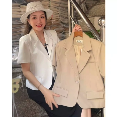 Blazer Cộc Tay 2 Lớp Lót Habutai Mát, Form Chuẩn, Dáng Đẹp – Giá 345.000₫ 2