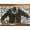 Blazer nam phối đen sọc xám: Giá ưu đãi 250.000đ (giảm từ 300.000đ), chất liệu nhẹ, phong cách hiện đại 6