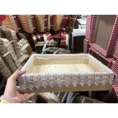 Bộ 10 khay gỗ viền ren hoả tốc - Đựng quà Tết sang trọng, giá chỉ 82.000₫