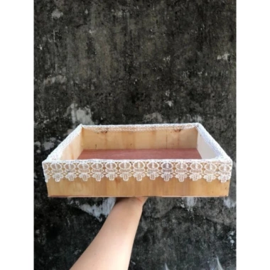 Bộ 10 khay gỗ viền ren hoả tốc - Đựng quà Tết sang trọng, giá chỉ 82.000₫