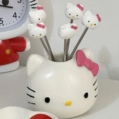 Bộ 10 nĩa trái cây inox 304 Hello Kitty kèm hộp - xiên & dĩa ăn hoa quả - 97.000đ