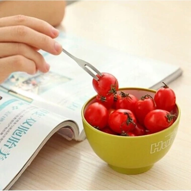 Bộ 10 nĩa xiên trái cây - nĩa ăn ốc - tiện dụng, giá ưu đãi 12.000 VND, chất liệu an toàn, dùng cho mọi món ăn