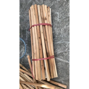 Bó 10 thanh gỗ tròn 4cm x 120cm - Cán chổi, vòng hoa, giàn leo, trang trí vườn, 50.000 VND 10