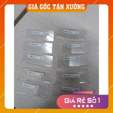 Bộ 10 thẻ tên đeo ngực ghim cài mica trong giá gốc 139.520đ chỉ 109.000đ
